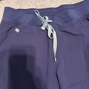 Sm Zamora Figs-Purple Shadow